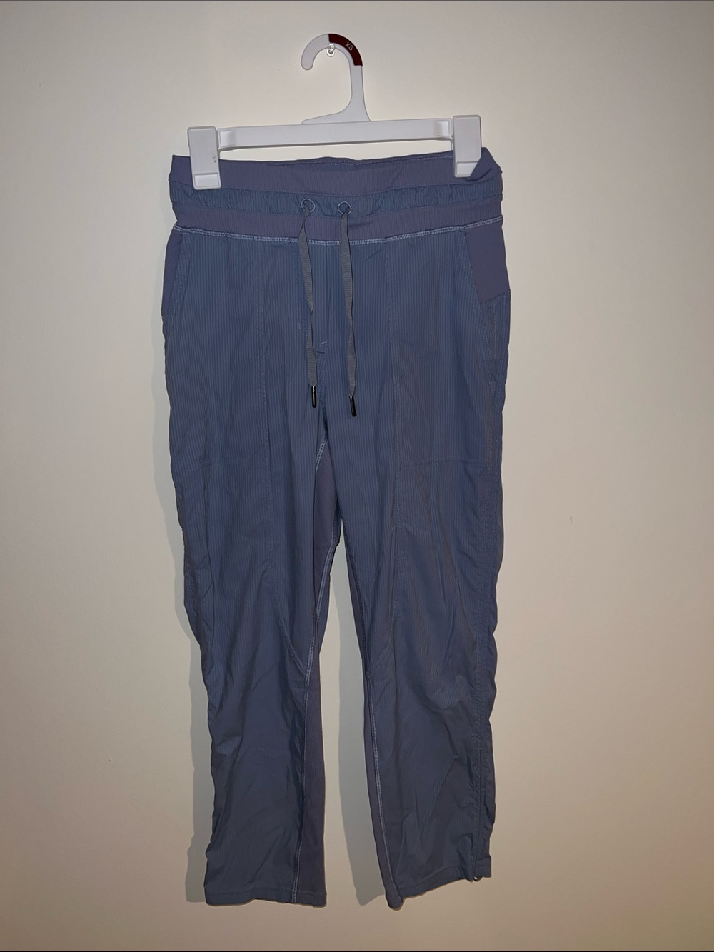 Light Blue Women’s Lululemon Jogger Pants with Drawstring